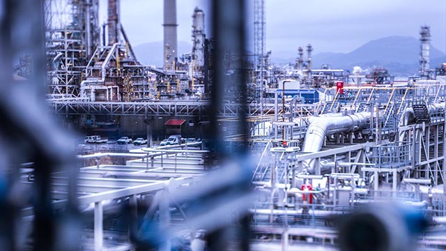 oil-refinery-plant